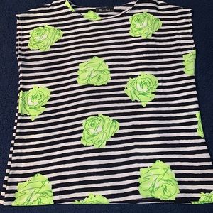 Sleeveless blouse